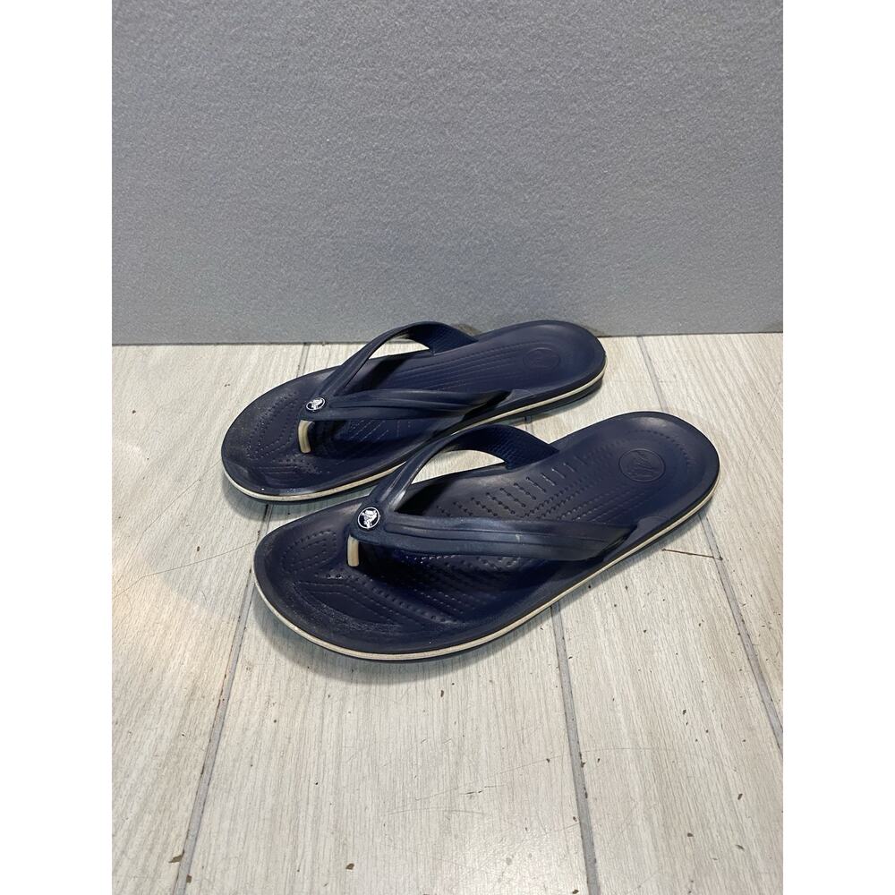 Crocs Crocband Mens 9/Womens 11 Navy Blue Thong Style Flip Flop Sandals